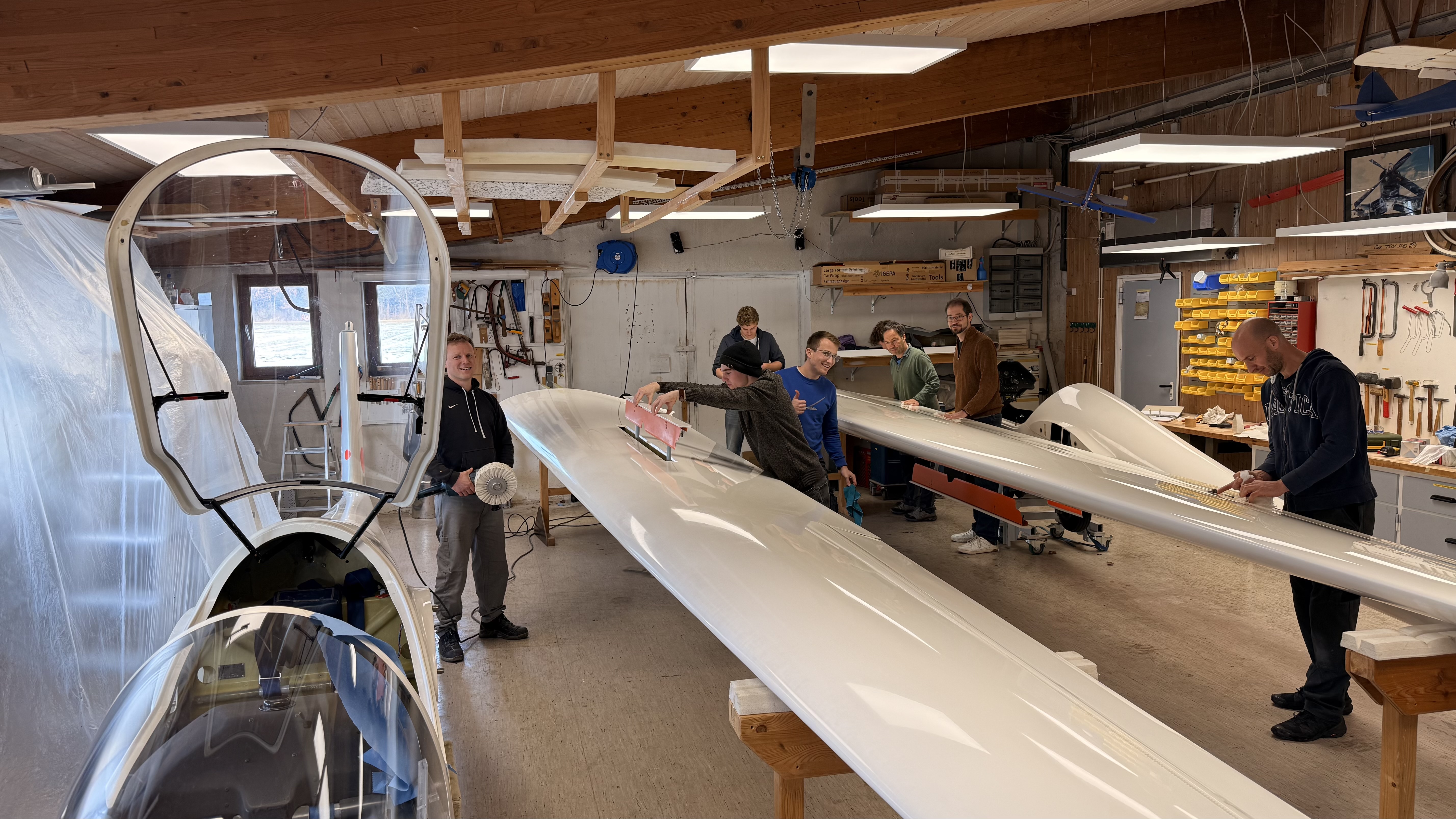 Kein Winterschlaf am Flugplatz